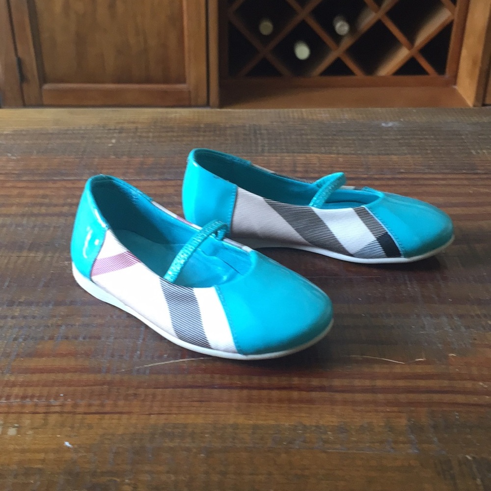 Burberry ballet flats